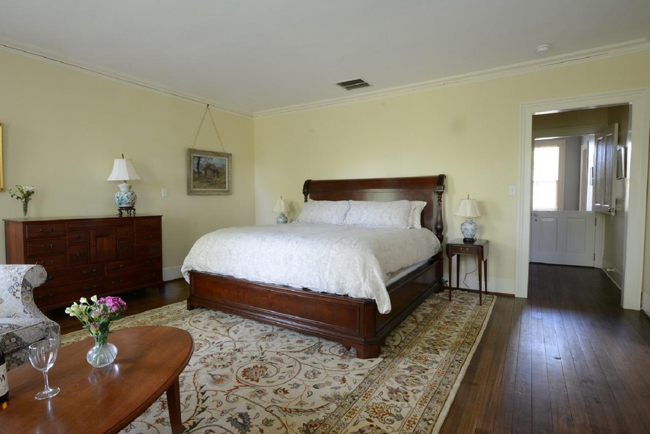 Woodville Bed And Breakfast Esmont Экстерьер фото